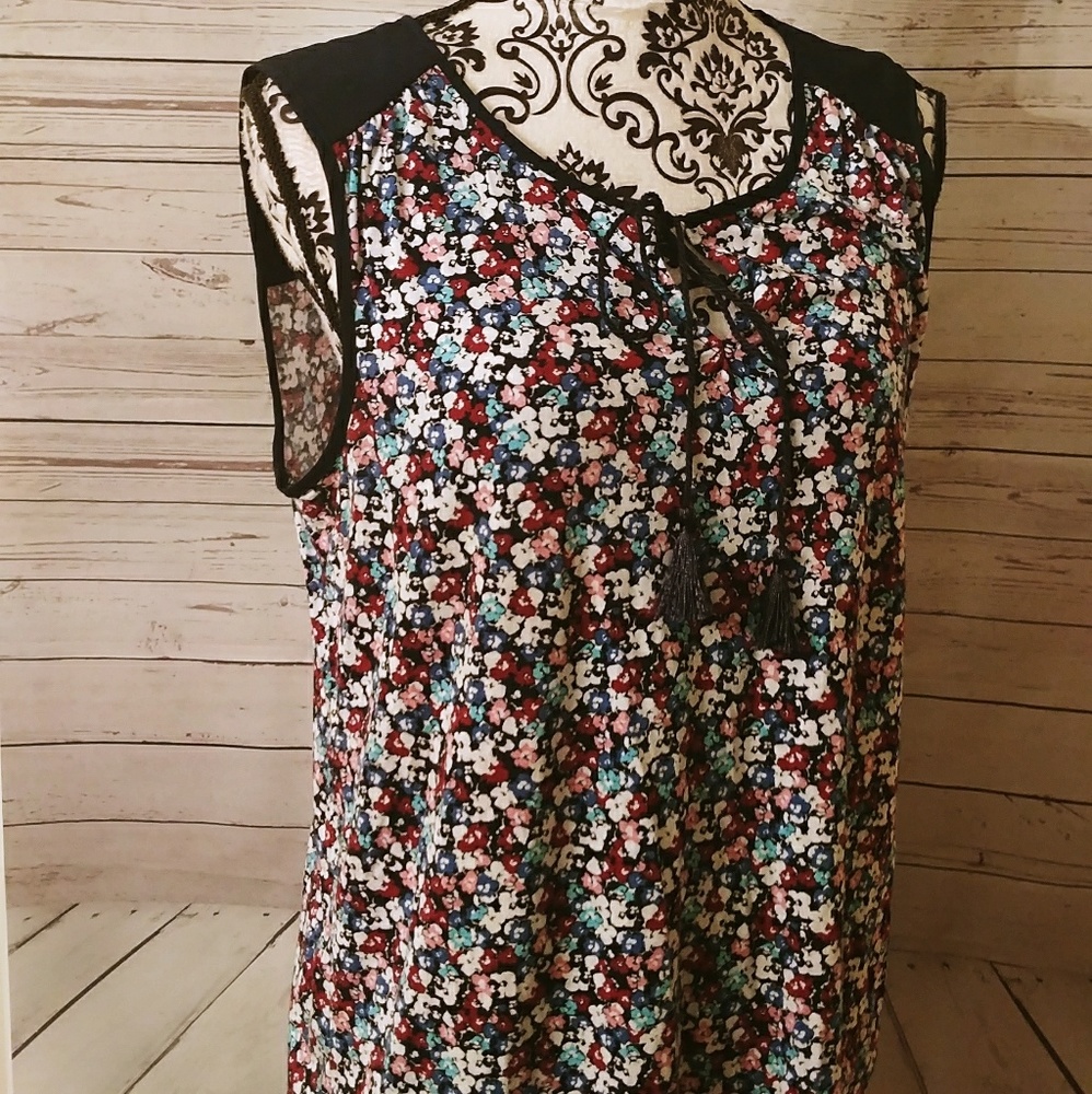 Floral tank